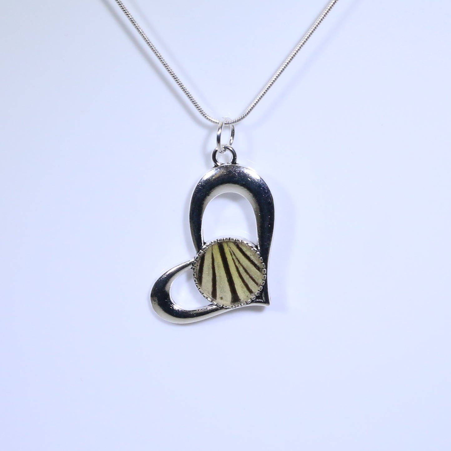 52409 - Real Butterfly Wing Jewelry - Pendant - Heart-Shaped - Paper Kite Butterfly