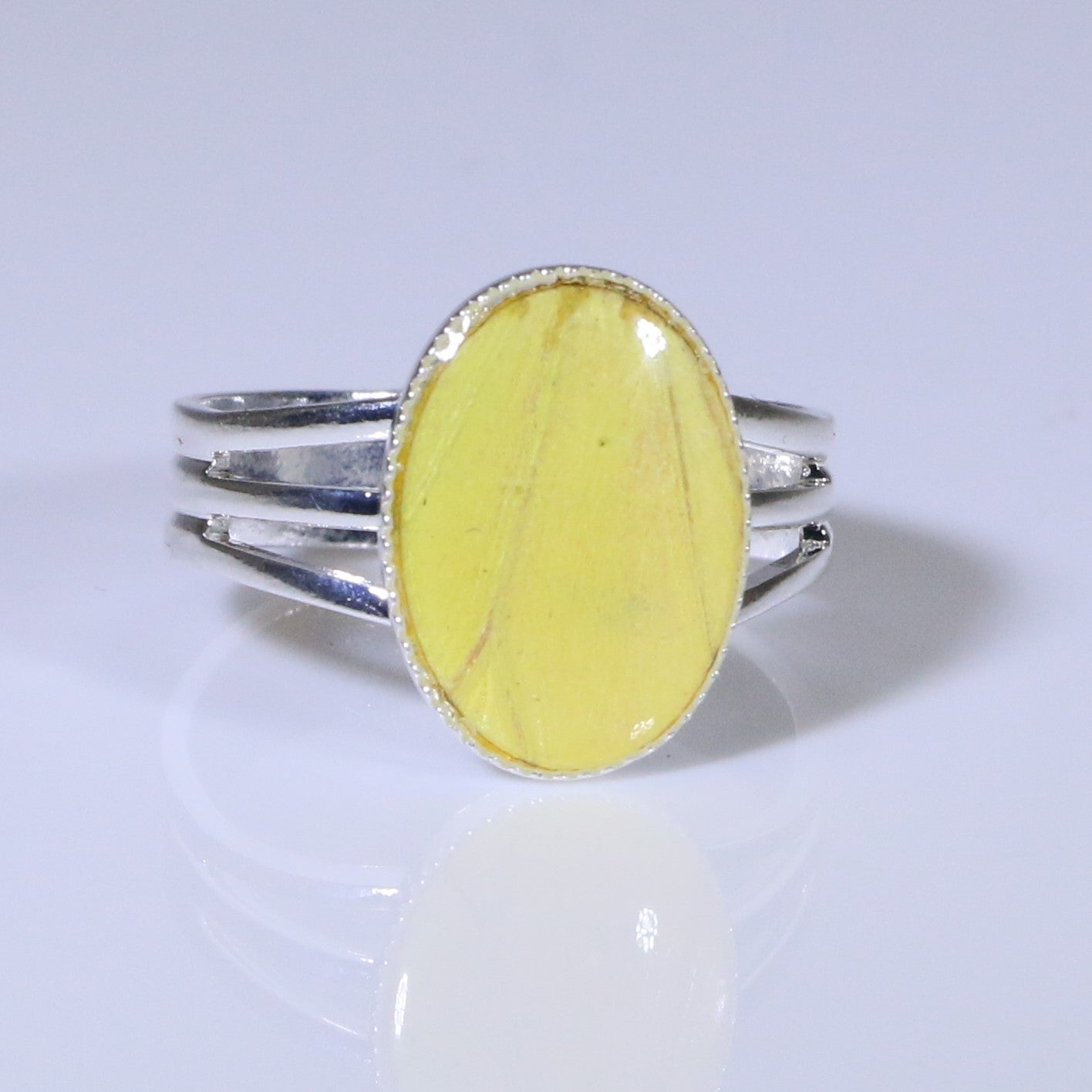 54106 - Real Butterfly Wing Jewelry - Rings - Small- Adjustable - Hebomia - Yellow