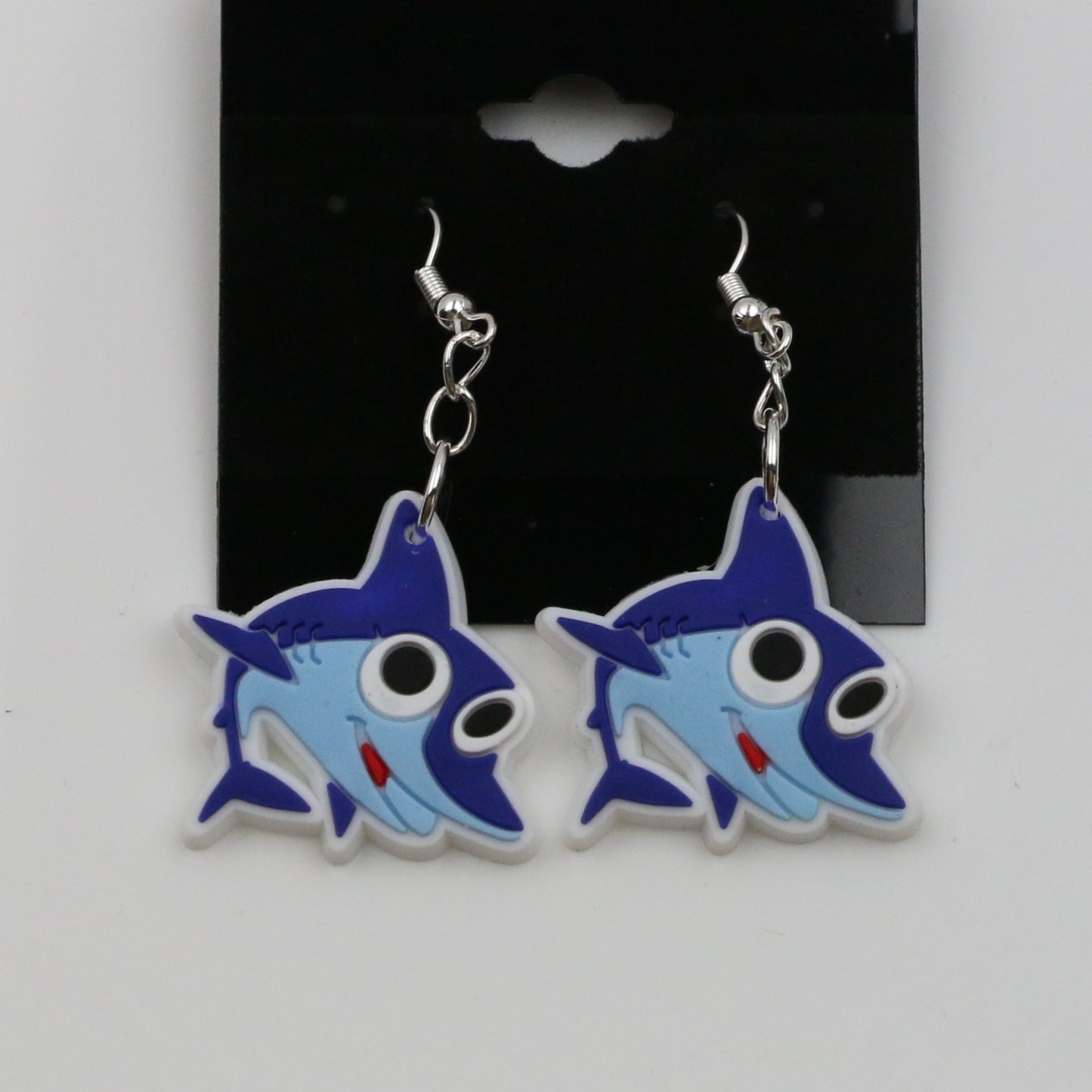 8100540E - Charm - Earrings - Shark