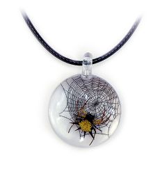703305 - Spiny Spider w/ Web - Round Necklace